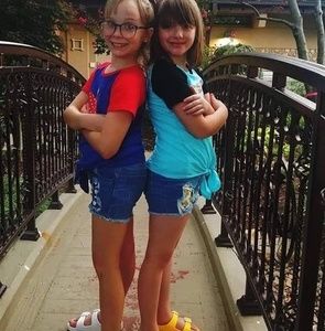 Meet your Posher, Vicky